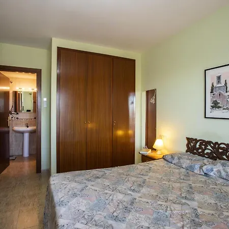 En Empuriabrava: Frente Al Mar, Piscinas, Parking Y Vistas A La Bahía - Hisp-288-39