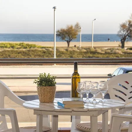 Apartment En Empuriabrava: Frente Al Mar, Piscinas, Parking Y Vistas A La Bahia - Hisp-288-39 Empuriabrava